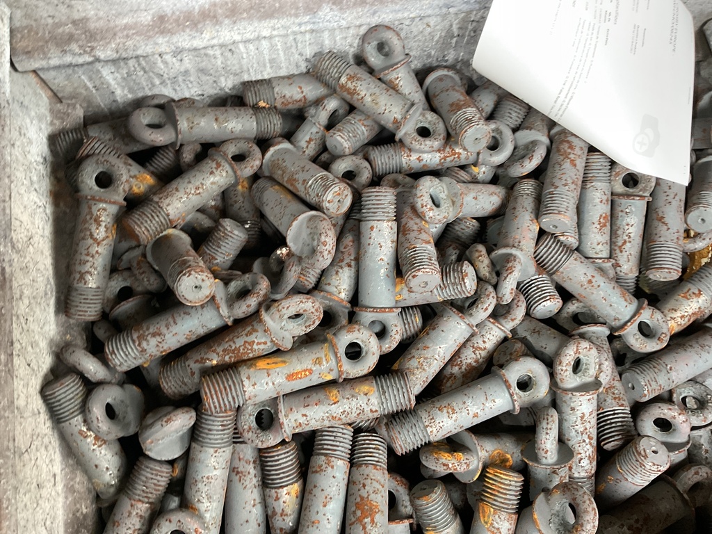 SCREW PIN M4075 13 1/2T (GAL)